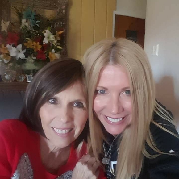 Meet your Posher, Kimberlee - Picture 8 of 14